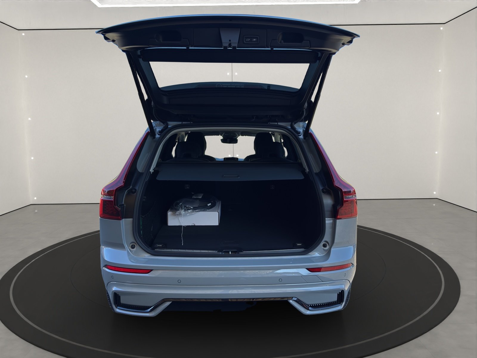 VOLVO XC60 2.0 T6 TE Ultra Dark eAWD, Hybride Rechargeable Essence/Électricité, Voiture nouvelle, Automatique - 4