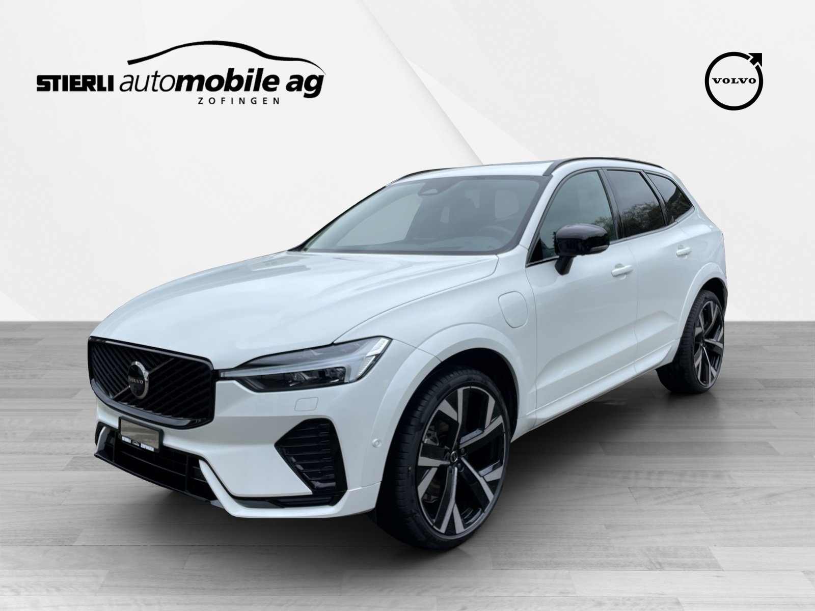 VOLVO XC60 2.0 T6 TE Ultra Dark eAWD
