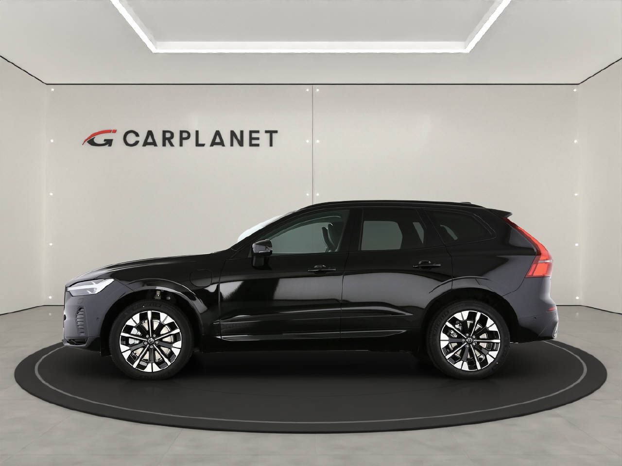 VOLVO XC60 2.0 T8 TE Ultra Dark eAWD, Plug-in-Hybrid Benzina/Elettrica, Auto nuove, Automatico - 2