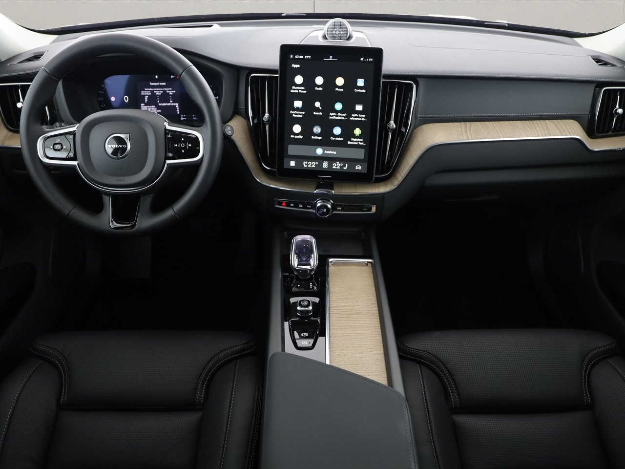 VOLVO XC60 2.0 T8 TE Ultra Dark eAWD, Plug-in-Hybrid Benzina/Elettrica, Auto nuove, Automatico - 5