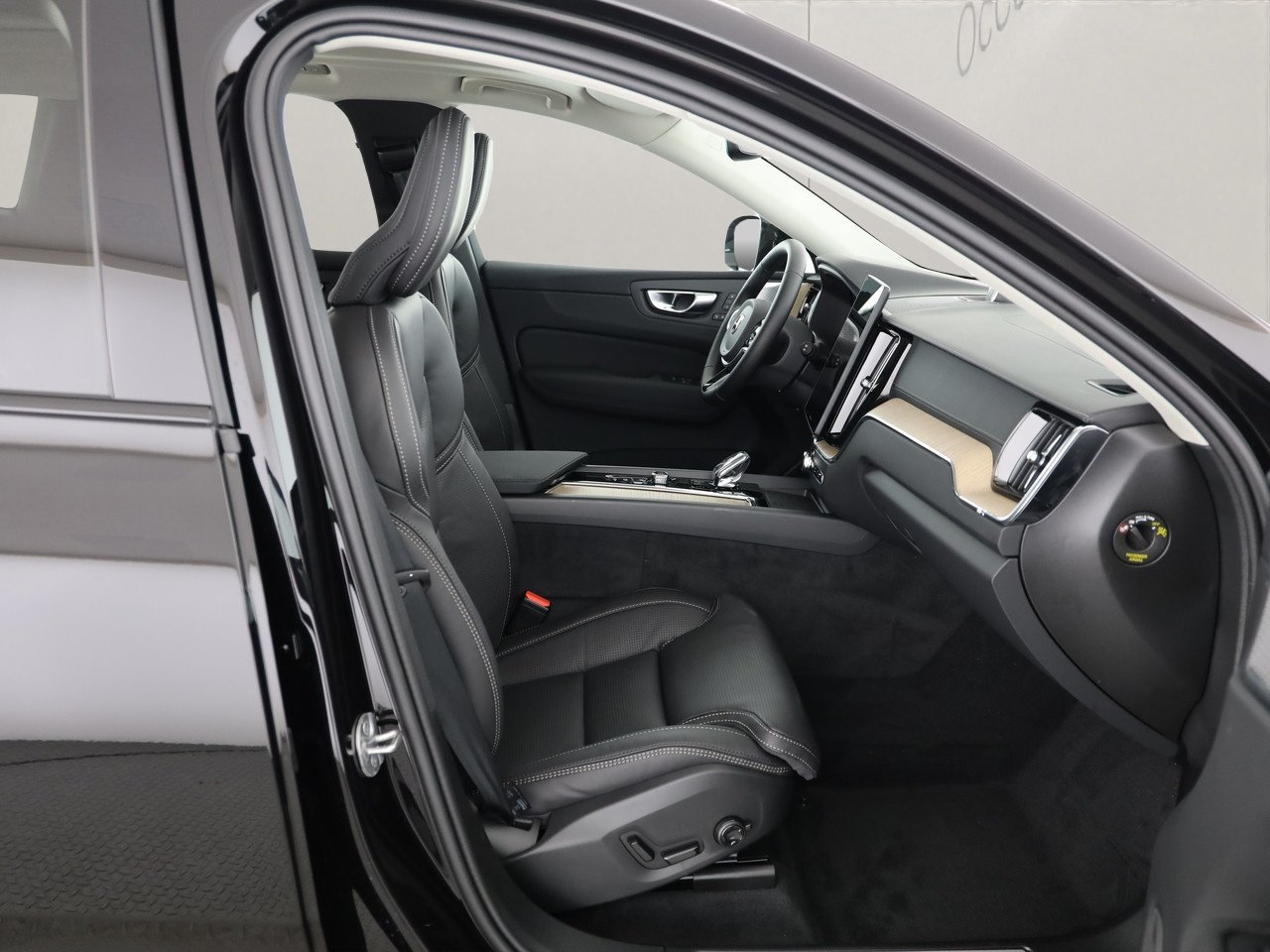 VOLVO XC60 2.0 T8 TE Ultra Dark eAWD, Plug-in-Hybrid Benzina/Elettrica, Auto nuove, Automatico - 7