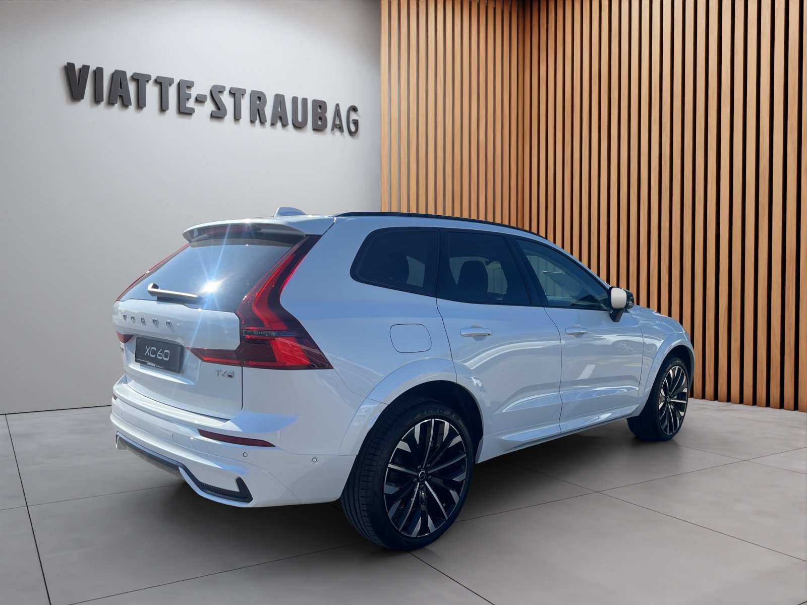 VOLVO XC60 2.0 T6 TE Ultra Dark eAWD, Hybride Rechargeable Essence/Électricité, Voiture nouvelle, Automatique - 5
