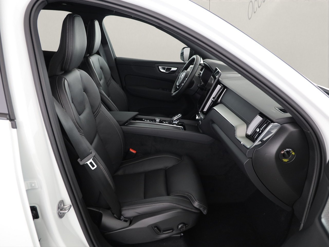 VOLVO XC60 2.0 T8 TE Black Edition eAWD, Plug-in-Hybrid Benzin/Elektro, Neuwagen, Automatik - 5
