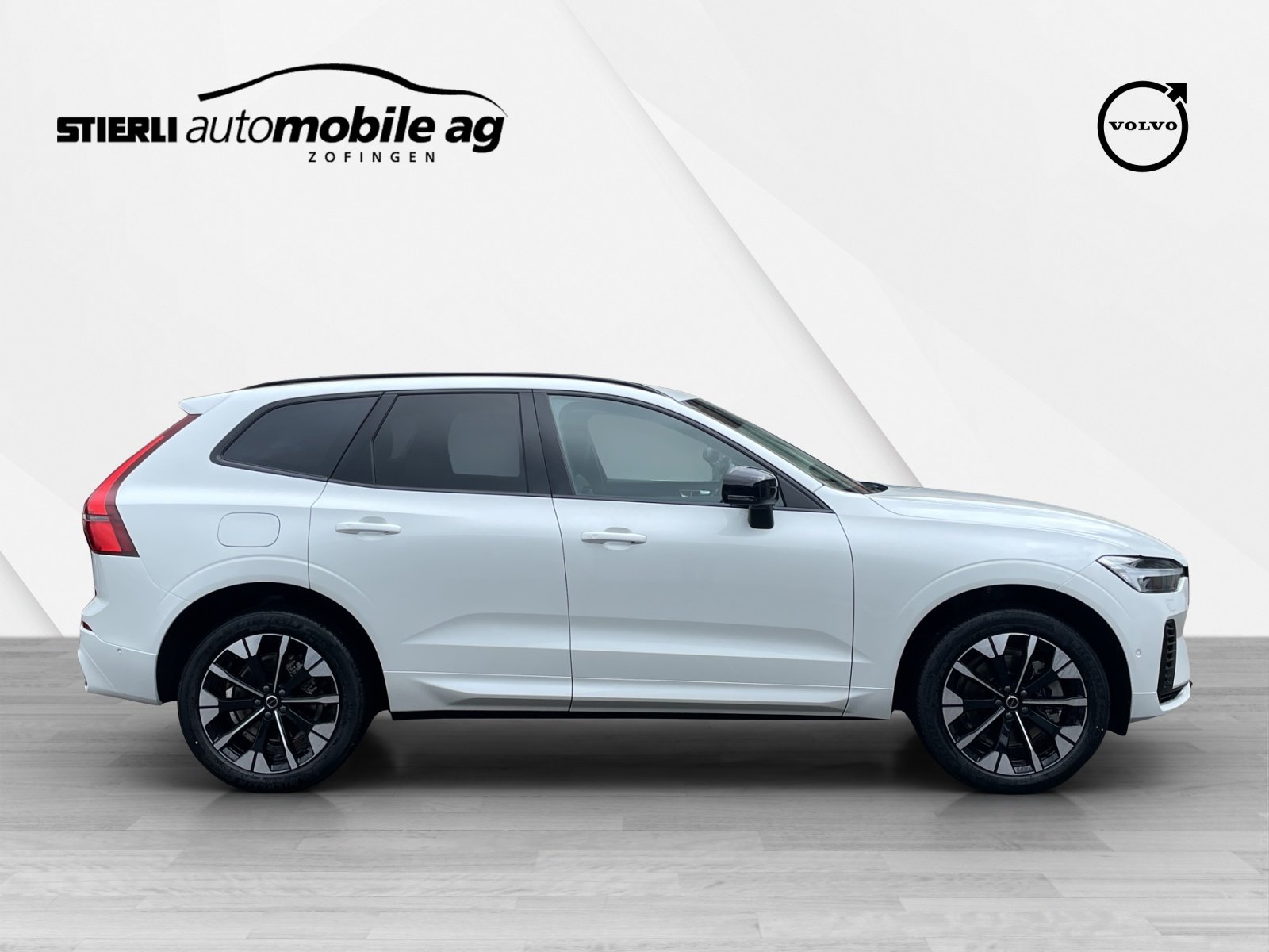 VOLVO XC60 2.0 T6 TE Ultra Dark eAWD, Plug-in-Hybrid Petrol/Electric, New car, Automatic - 4