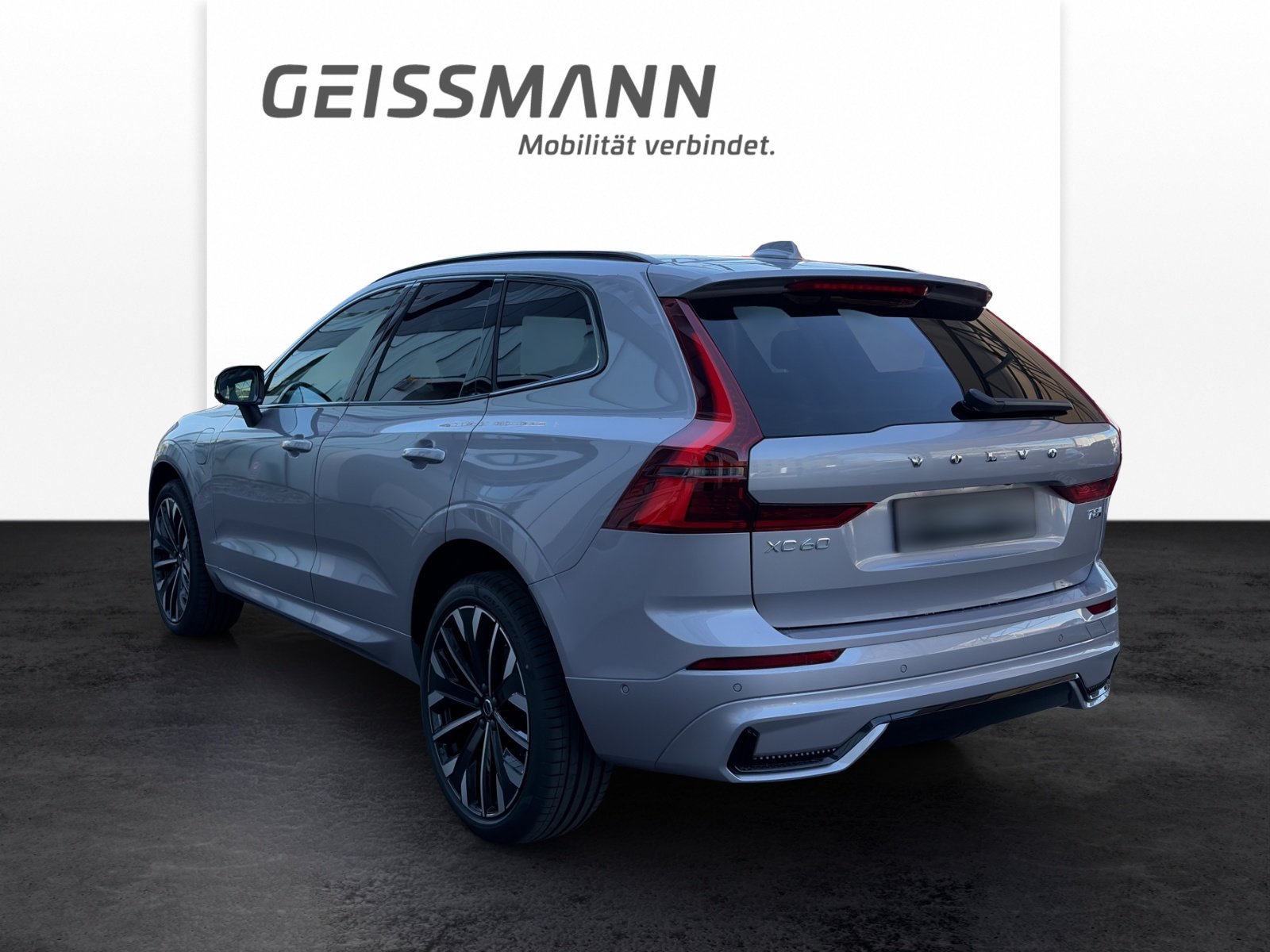 VOLVO XC60 2.0 T8 TE Ultra Dark eAWD, Hybride Rechargeable Essence/Électricité, Voiture nouvelle, Automatique - 5