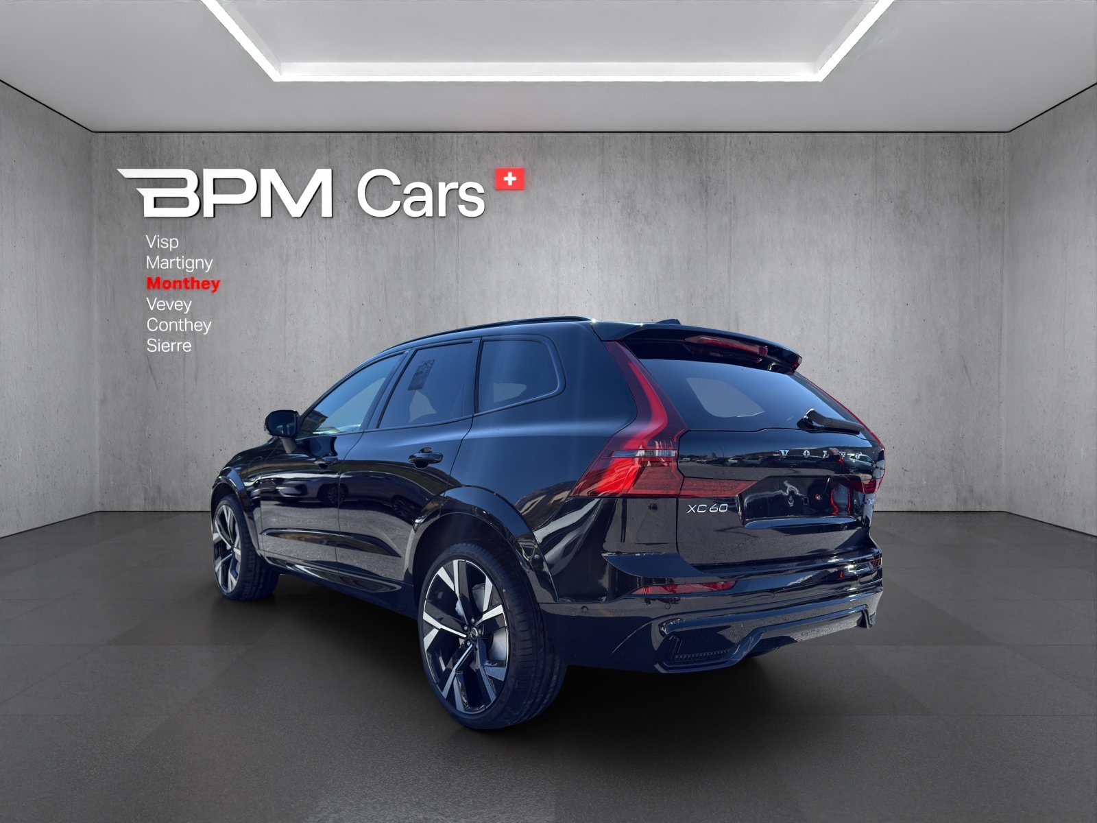 VOLVO XC60 T8 eAWD PluginHybrid Ultra Dark Geartronic, Plug-in-Hybrid Benzin/Elektro, Neuwagen, Automatik - 3