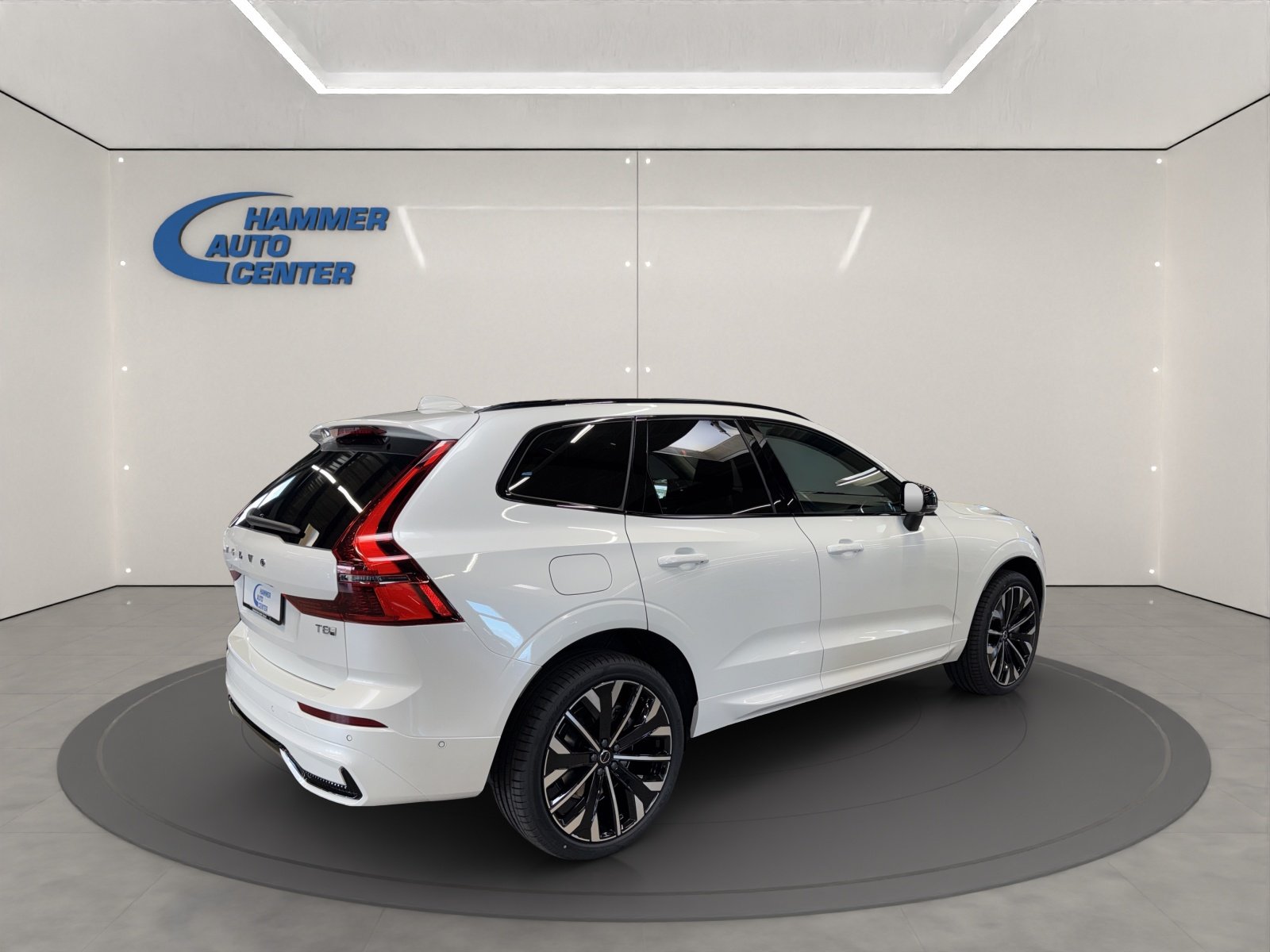 VOLVO XC60 2.0 T8 TE Ultra Dark eAWD, Hybride Rechargeable Essence/Électricité, Voiture nouvelle, Automatique - 6