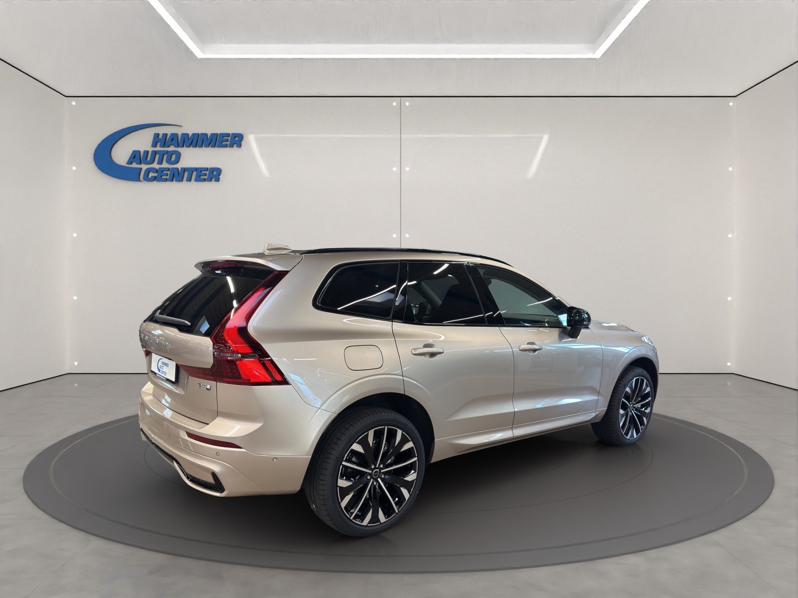 VOLVO XC60 2.0 T6 TE Ultra Dark eAWD, Plug-in-Hybrid Petrol/Electric, New car, Automatic - 6