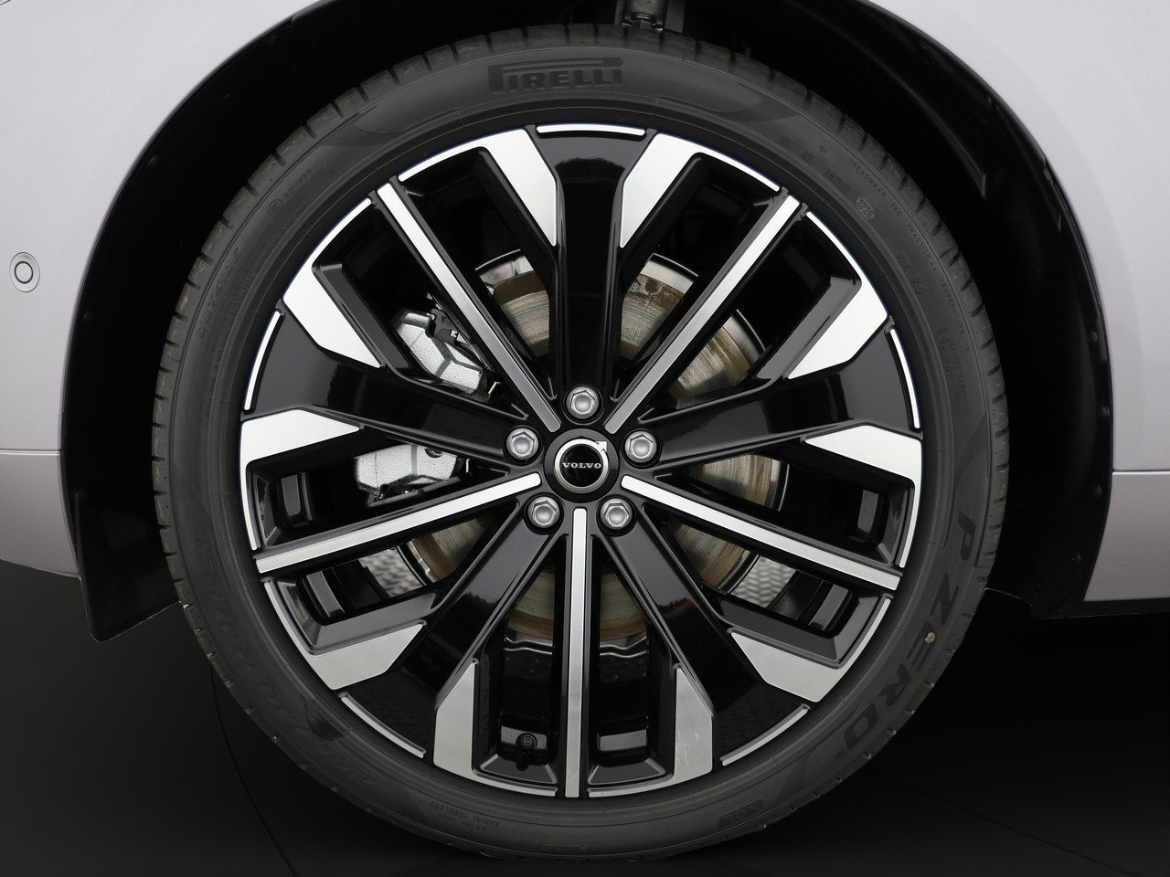 VOLVO XC60 2.0 T8 TE Ultra Bright eAWD, Hybride Rechargeable Essence/Électricité, Voiture nouvelle, Automatique - 5