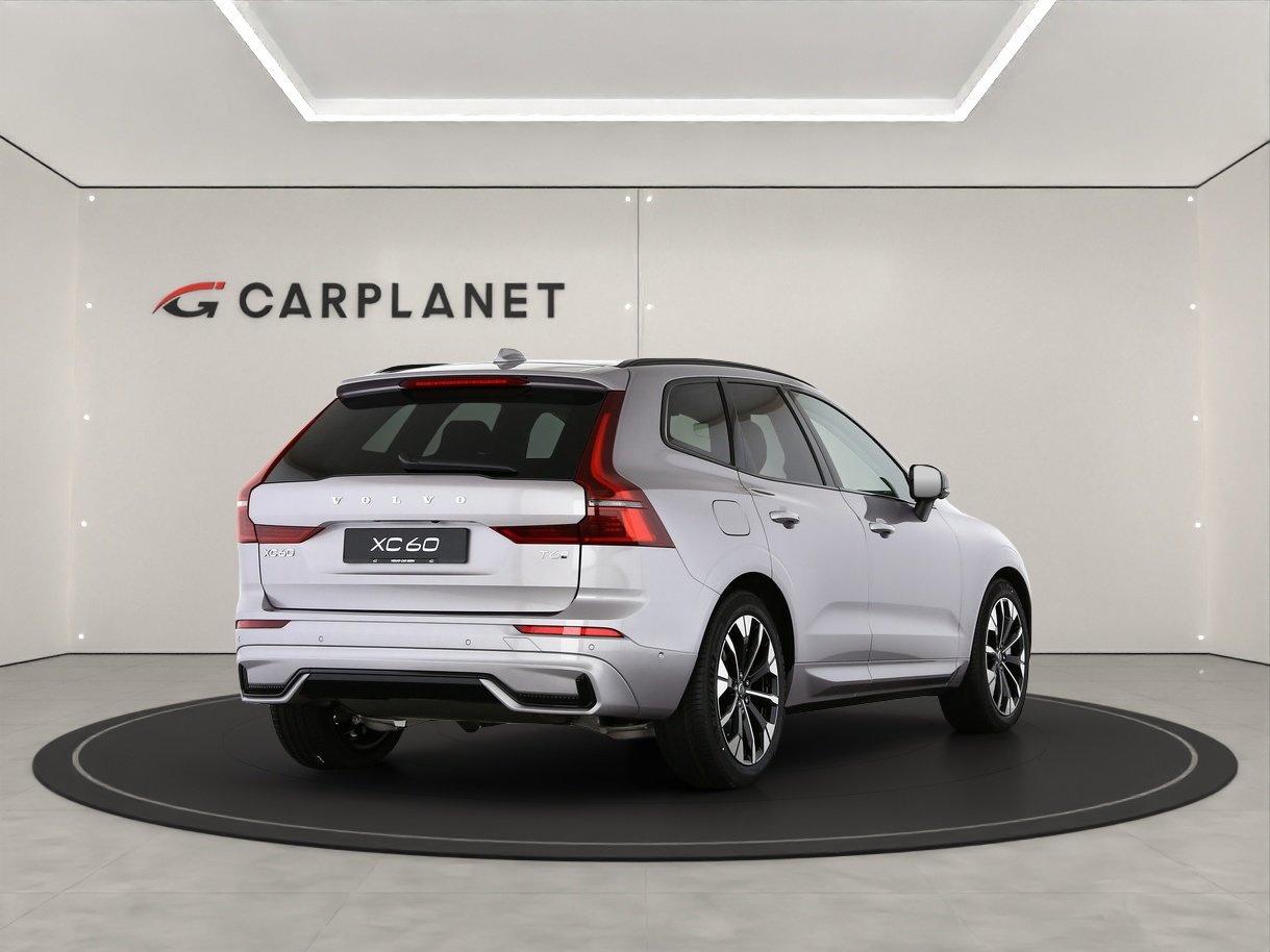 VOLVO XC60 2.0 T6 TE Ultra Dark eAWD, Hybride Rechargeable Essence/Électricité, Voiture nouvelle, Automatique - 3