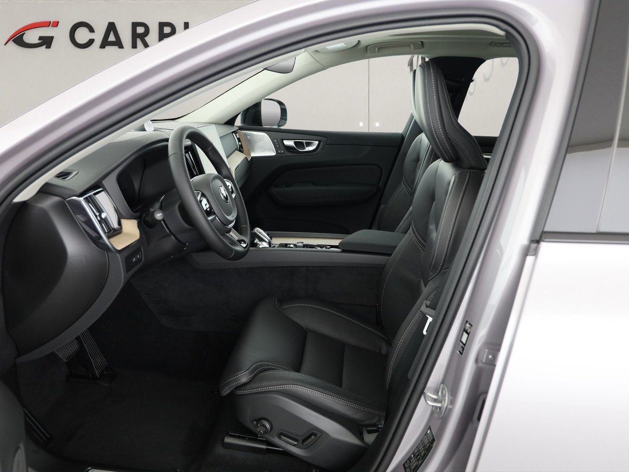 VOLVO XC60 2.0 T6 TE Ultra Dark eAWD, Hybride Rechargeable Essence/Électricité, Voiture nouvelle, Automatique - 5