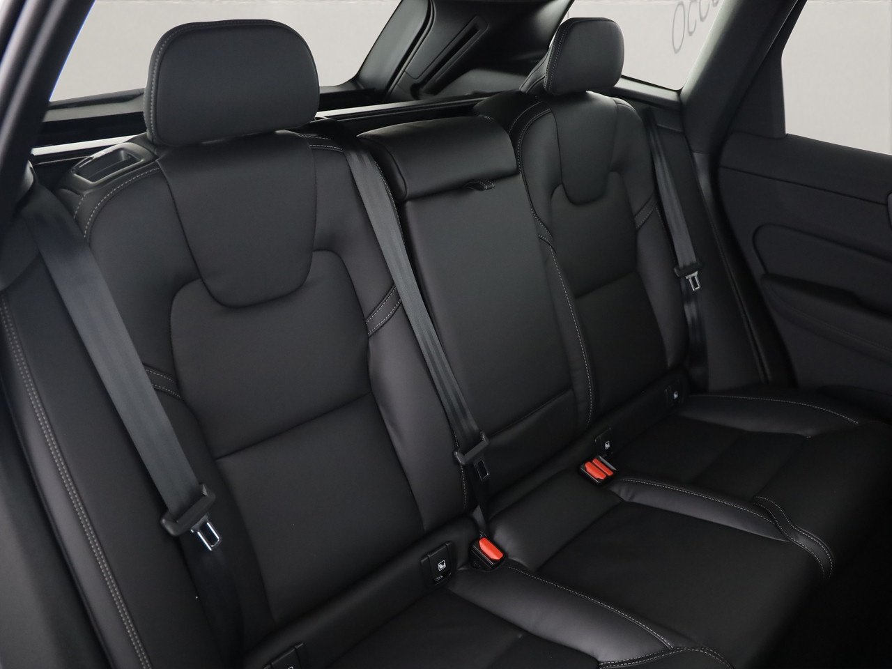VOLVO XC60 2.0 T8 TE Black Edition eAWD, Hybride Rechargeable Essence/Électricité, Voiture nouvelle, Automatique - 4
