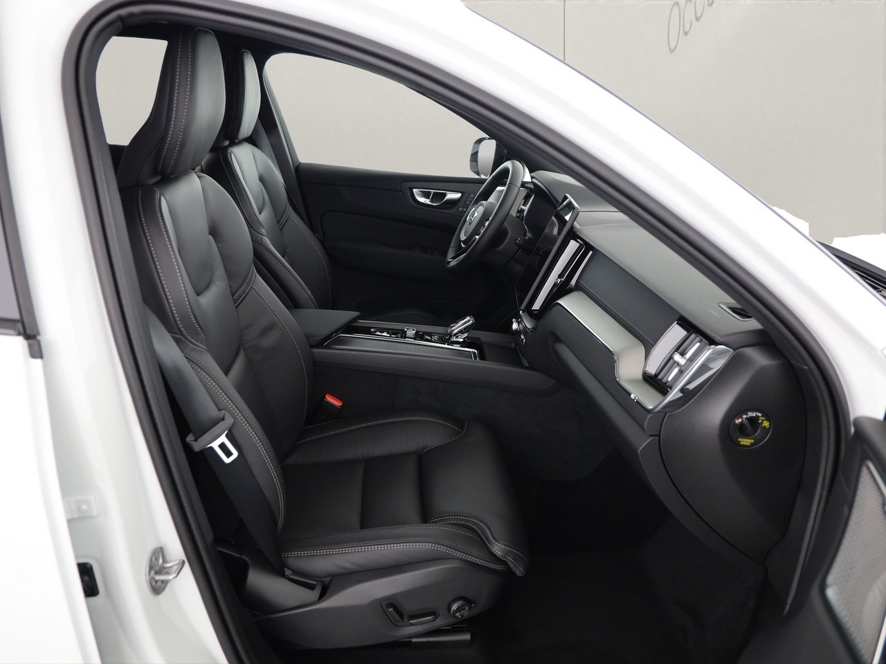 VOLVO XC60 2.0 T8 TE Black Edition eAWD, Hybride Rechargeable Essence/Électricité, Voiture nouvelle, Automatique - 7