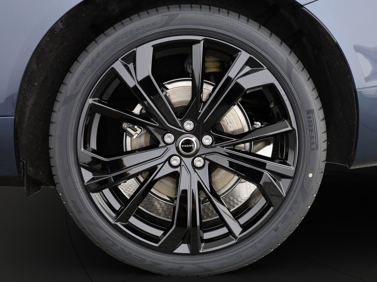 VOLVO XC60 2.0 T8 TE Black Edition eAWD, Plug-in-Hybrid Benzin/Elektro, Neuwagen, Automatik - 4
