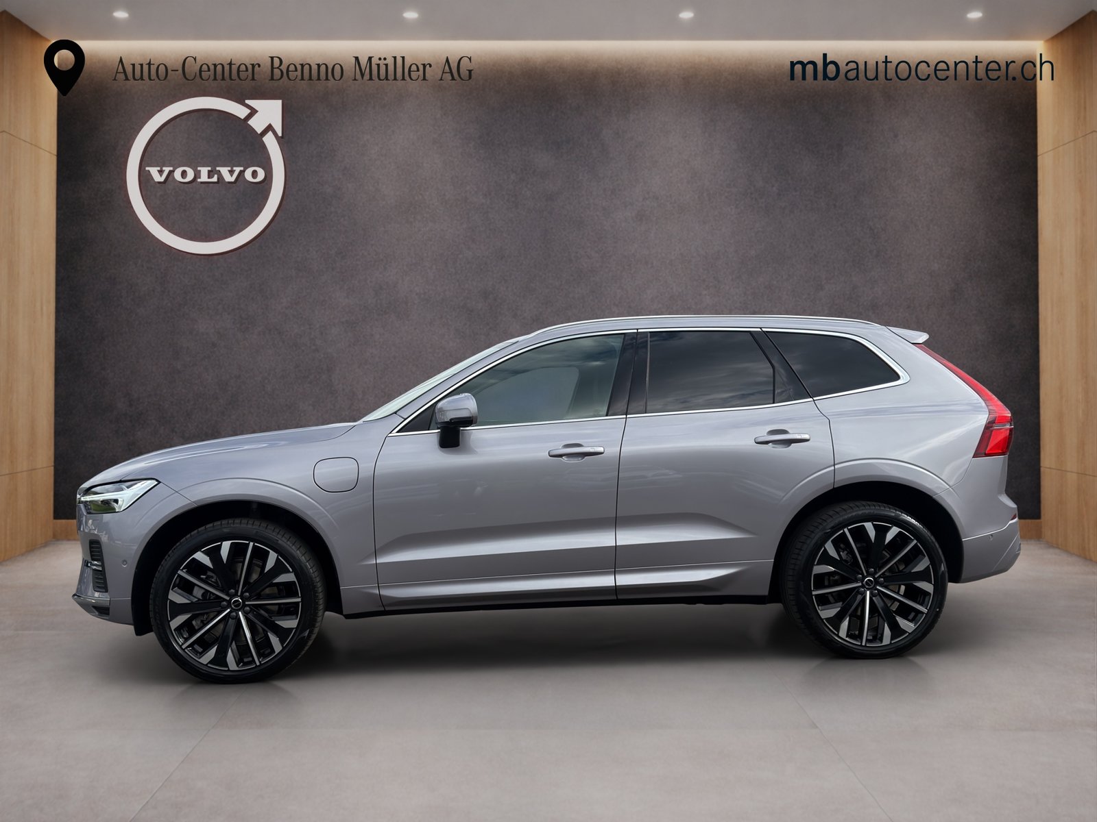 VOLVO XC60 2.0 T6 TE Ultra Bright eAWD, Plug-in-Hybrid Benzin/Elektro, Neuwagen, Automatik - 2