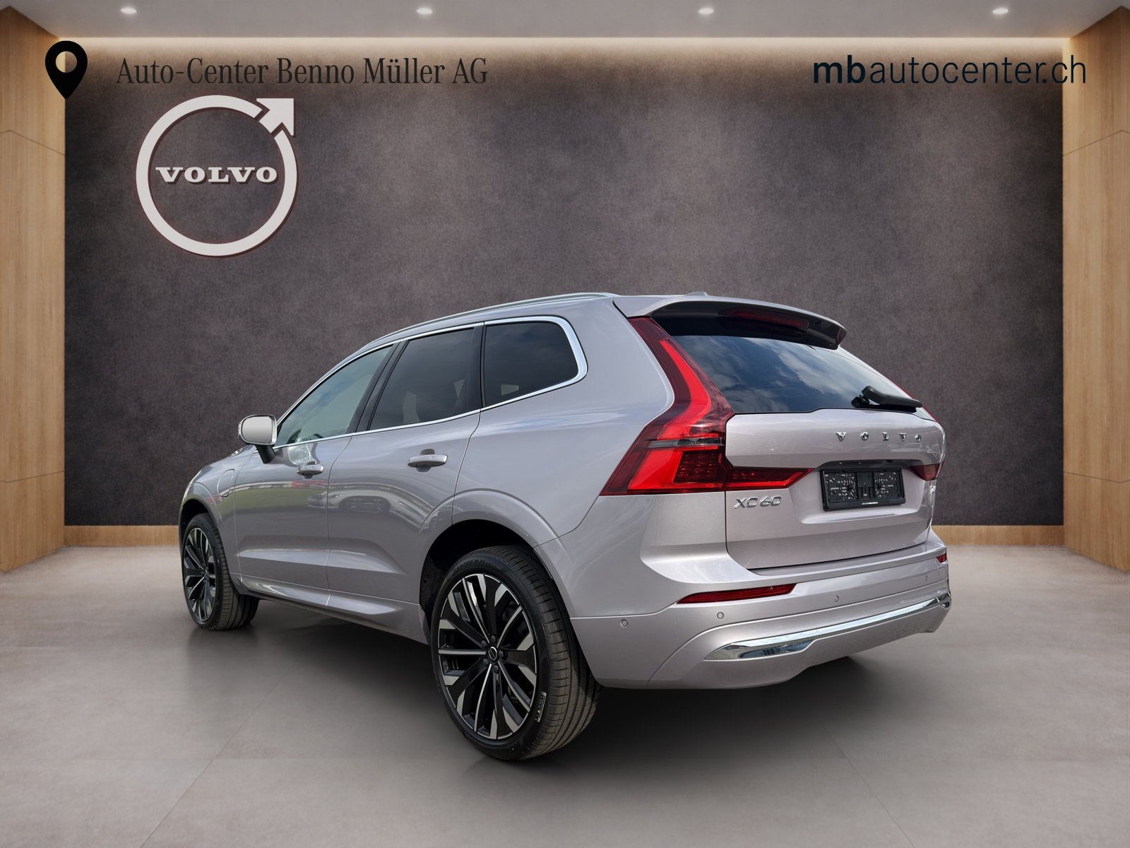 VOLVO XC60 2.0 T6 TE Ultra Bright eAWD, Plug-in-Hybrid Benzin/Elektro, Neuwagen, Automatik - 3
