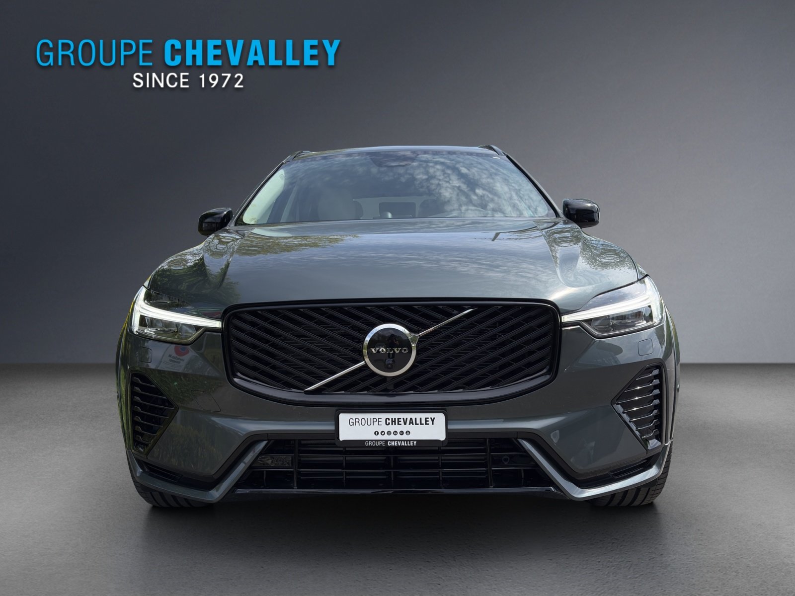 VOLVO XC60 T6 eAWD PluginHybrid Ultra Dark Geartronic, Plug-in-Hybrid Petrol/Electric, New car, Automatic - 2