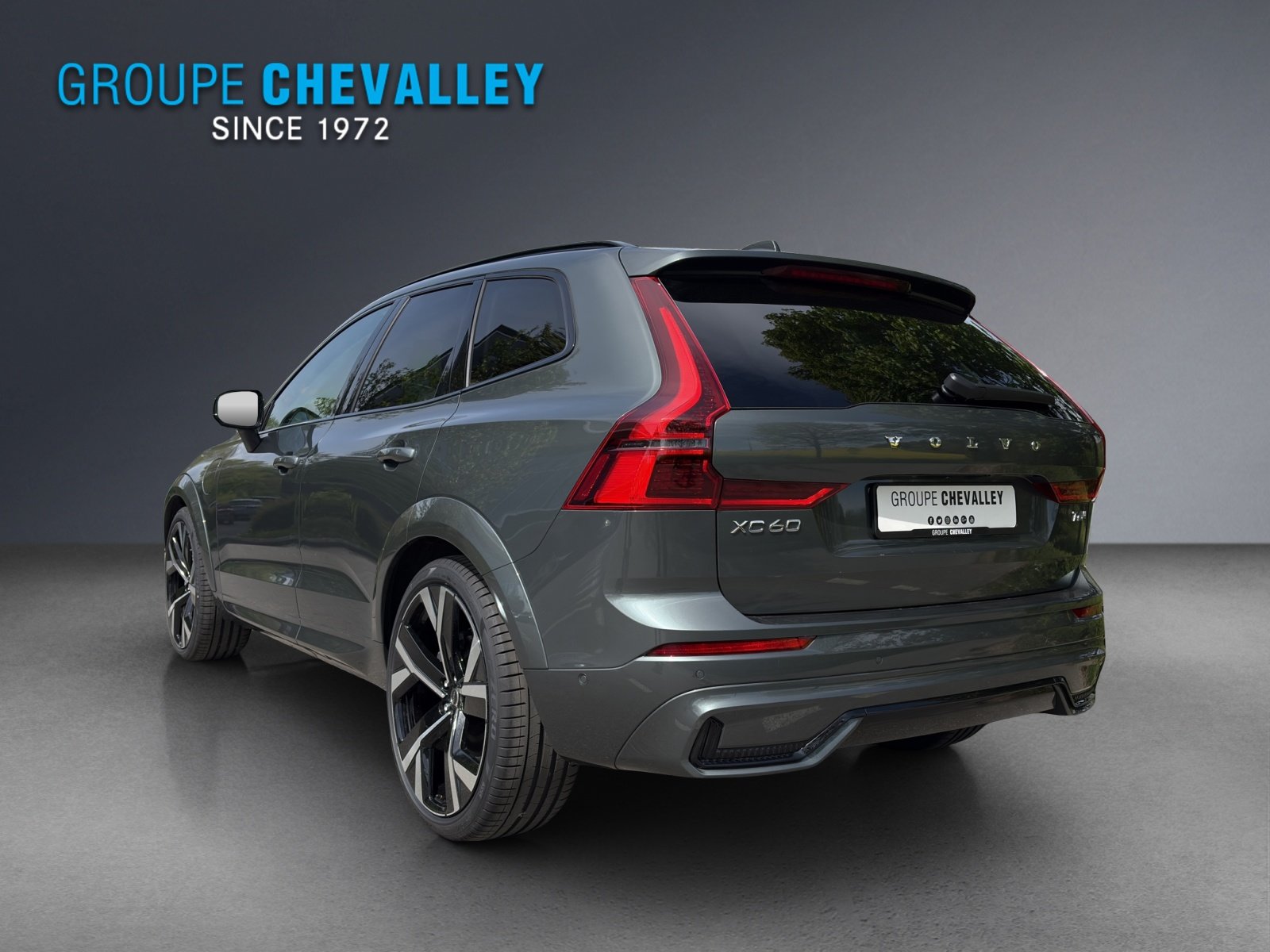 VOLVO XC60 T6 eAWD PluginHybrid Ultra Dark Geartronic, Plug-in-Hybrid Petrol/Electric, New car, Automatic - 4