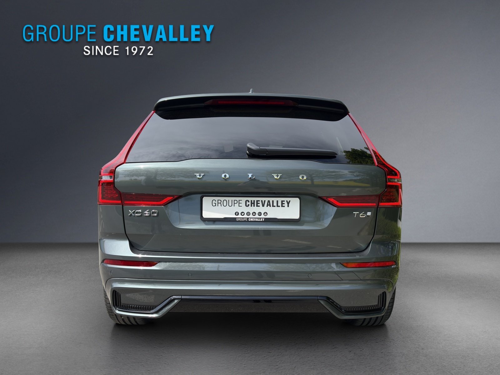 VOLVO XC60 T6 eAWD PluginHybrid Ultra Dark Geartronic, Plug-in-Hybrid Petrol/Electric, New car, Automatic - 5