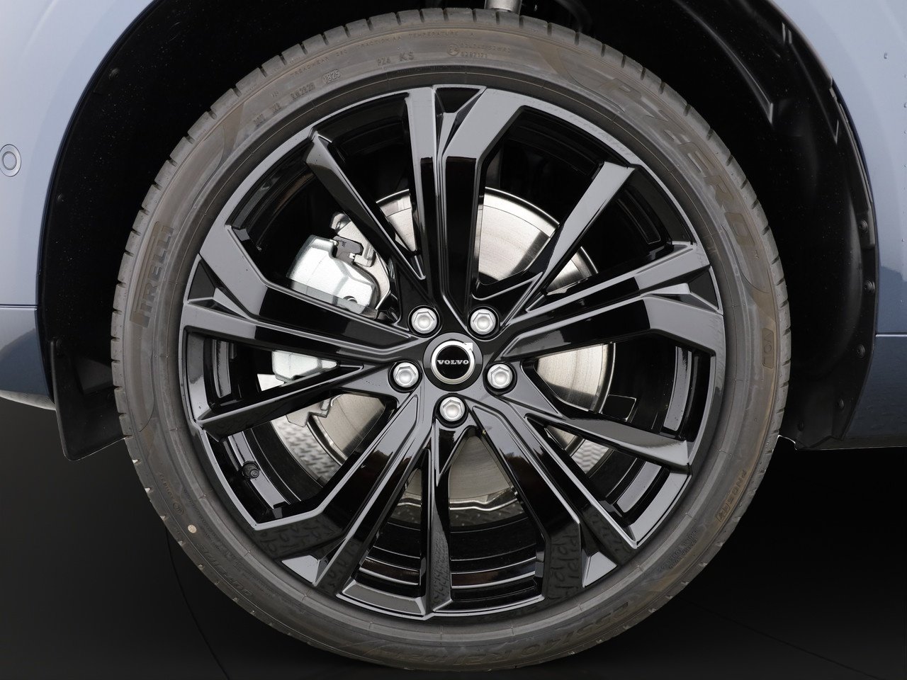 VOLVO XC60 2.0 T8 TE Black Edition eAWD, Plug-in-Hybrid Benzin/Elektro, Neuwagen, Automatik - 4