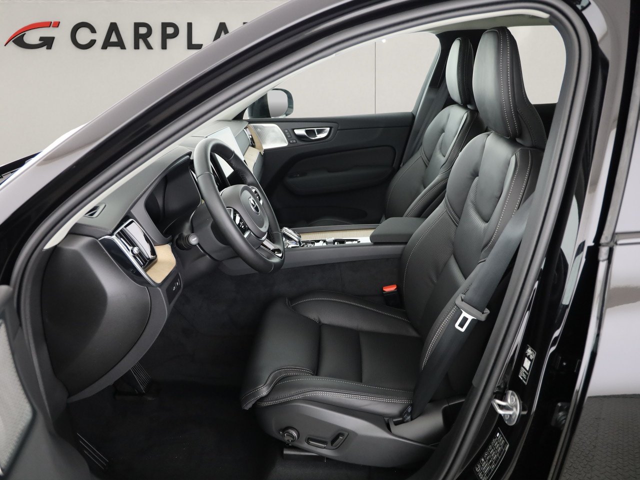VOLVO XC60 2.0 T8 TE Ultra Dark eAWD, Plug-in-Hybrid Petrol/Electric, New car, Automatic - 4