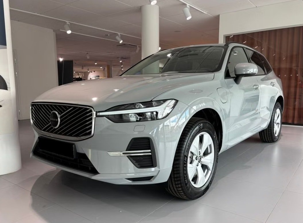 VOLVO XC60 T6 eAWD PluginHybrid Core Geartronic