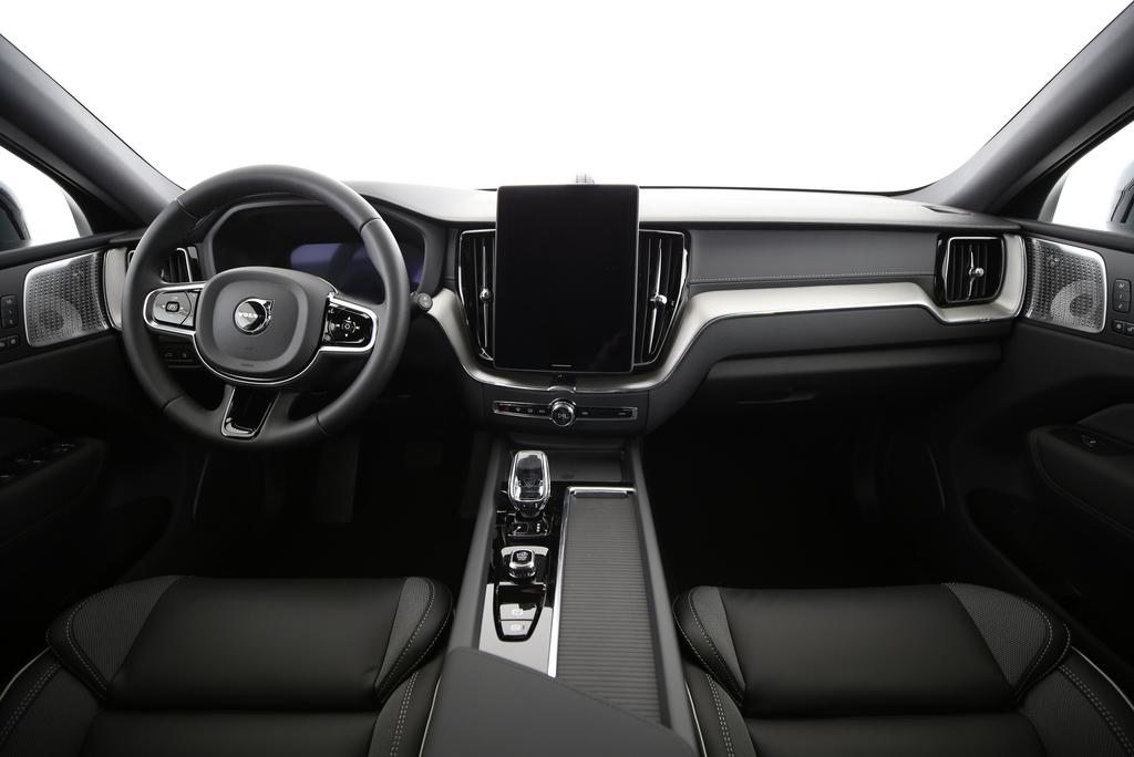 VOLVO XC60 2.0 T8 TE Polestar eAWD, Plug-in-Hybrid Benzina/Elettrica, Auto nuove, Automatico - 5