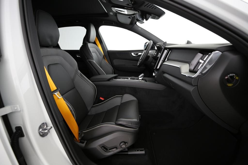 VOLVO XC60 2.0 T8 TE Polestar eAWD, Plug-in-Hybrid Petrol/Electric, New car, Automatic - 5