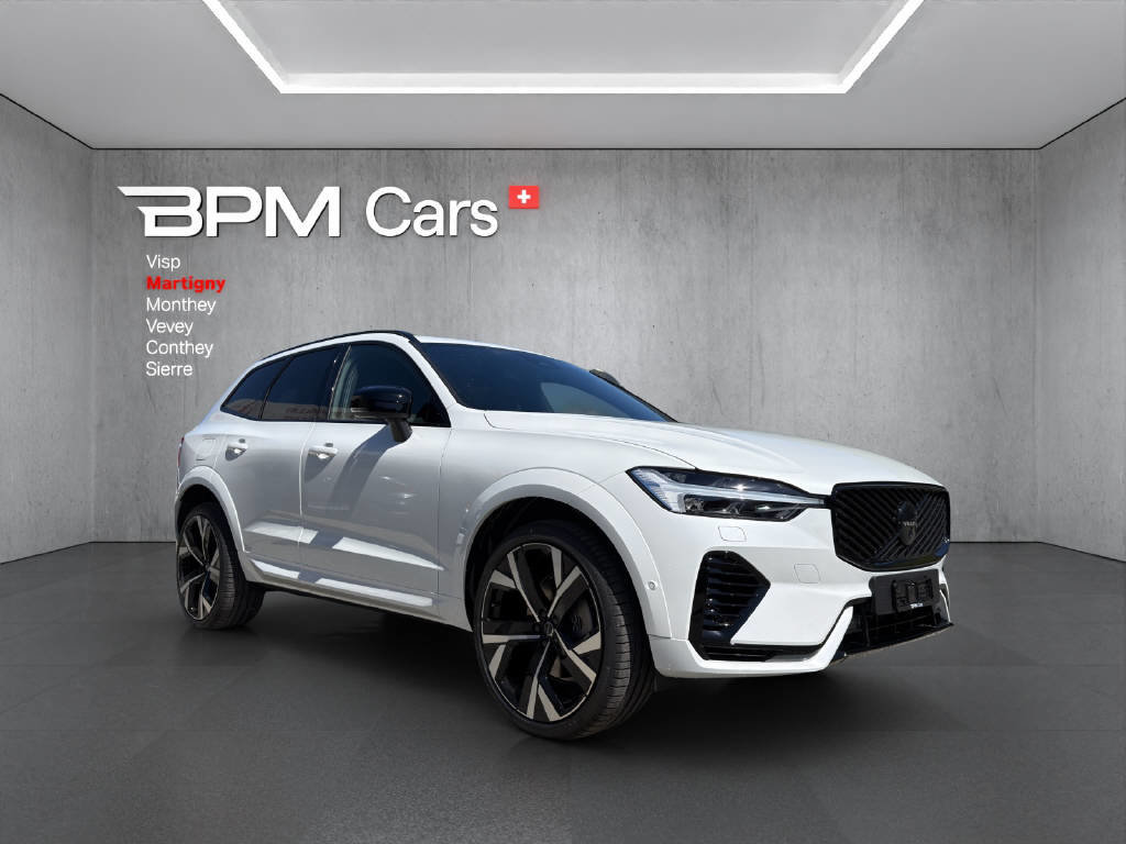VOLVO XC60 2.0 T6 TE Black Edition eAWD, Plug-in-Hybrid Benzina/Elettrica, Auto nuove, Automatico - 3