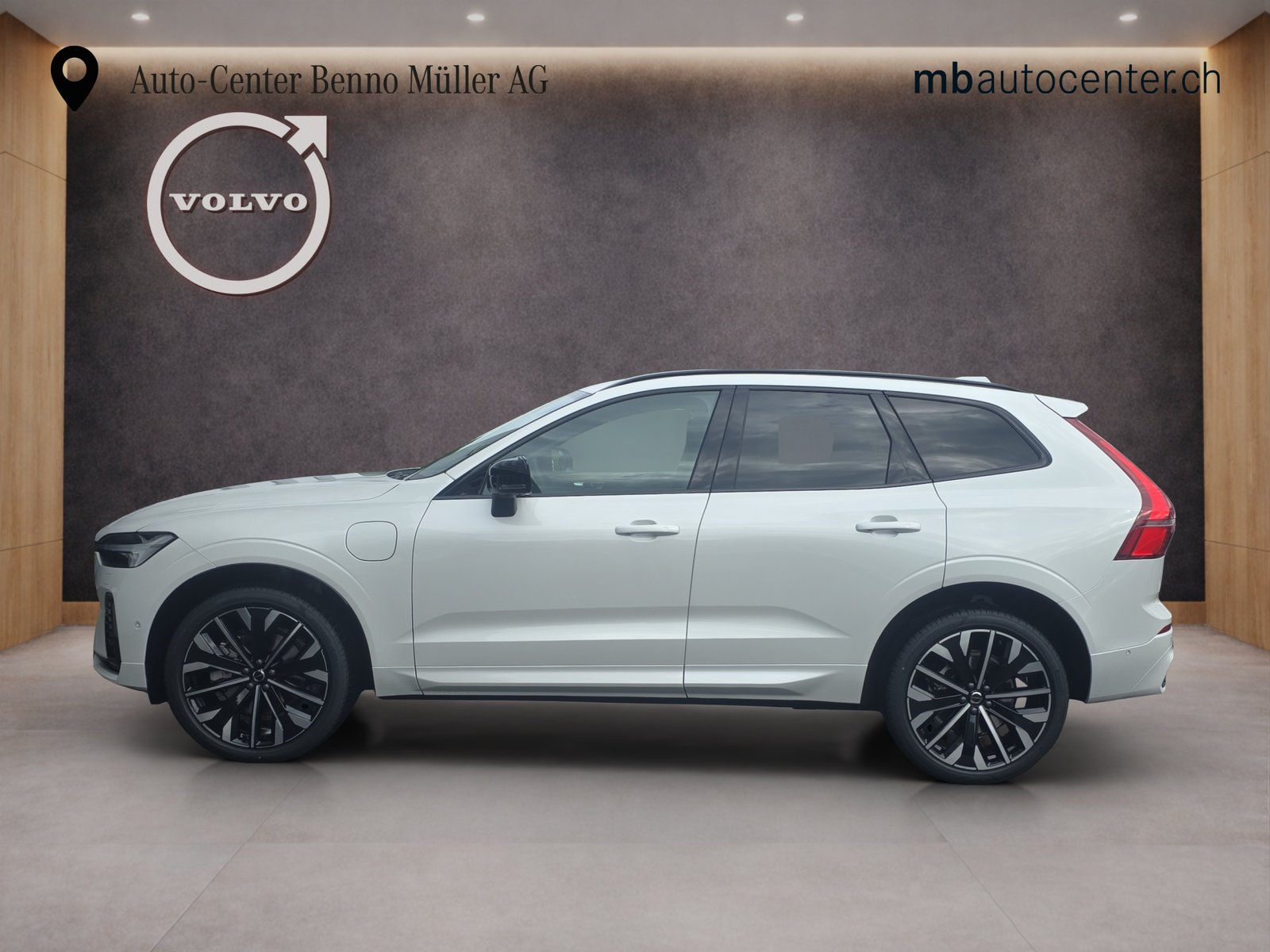 VOLVO XC60 2.0 T6 TE Ultra Dark eAWD, Plug-in-Hybrid Benzin/Elektro, Neuwagen, Automatik - 2