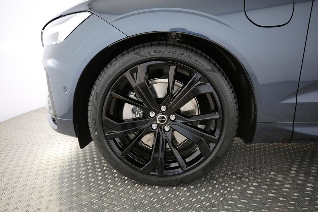VOLVO XC60 2.0 T6 TE Black Edition eAWD, Plug-in-Hybrid Benzin/Elektro, Neuwagen, Automatik - 4