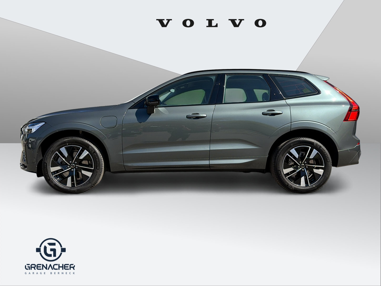 VOLVO XC60 2.0 T6 TE Plus Dark eAWD, Plug-in-Hybrid Benzina/Elettrica, Auto nuove, Automatico - 2