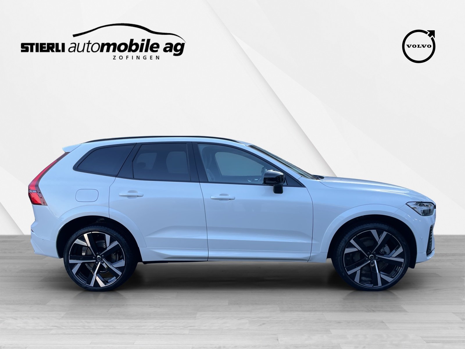 VOLVO XC60 2.0 T6 TE Black Edition eAWD, Plug-in-Hybrid Petrol/Electric, New car, Automatic - 4
