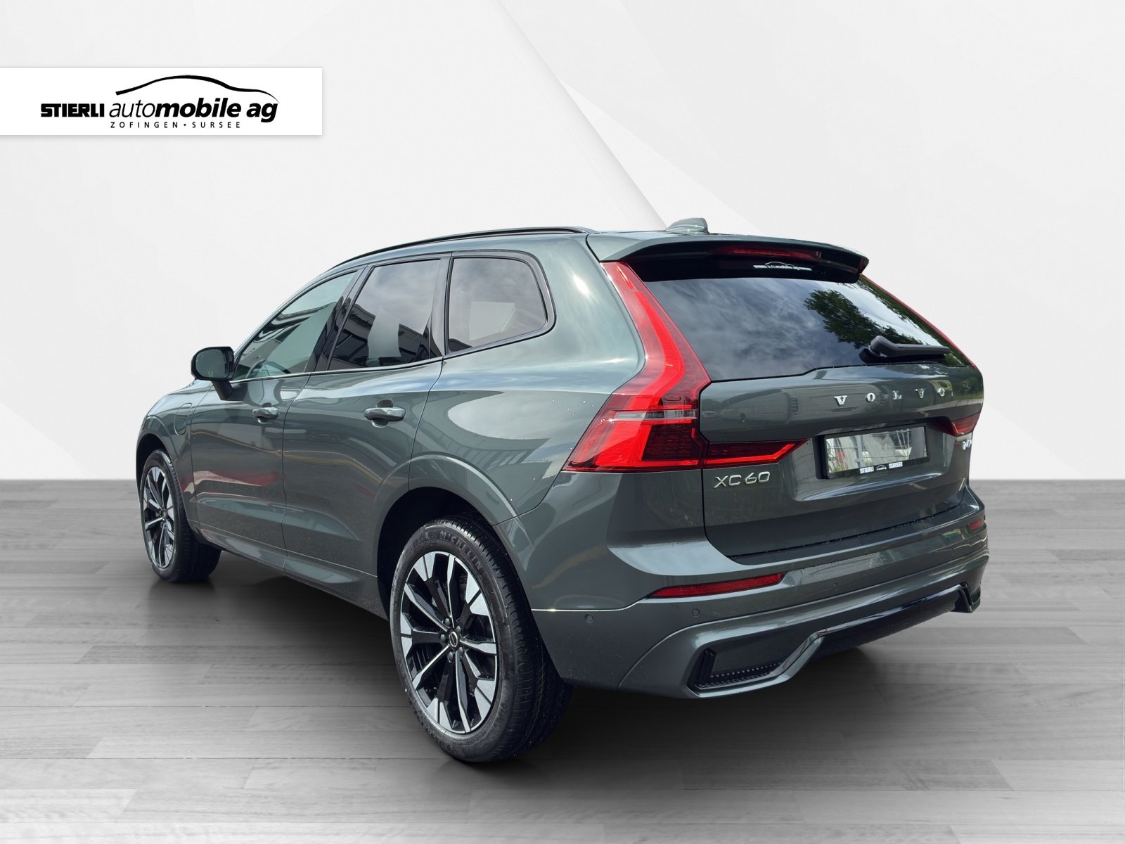 VOLVO XC60 2.0 T6 TE Ultra Dark eAWD, Hybride Rechargeable Essence/Électricité, Voiture nouvelle, Automatique - 7