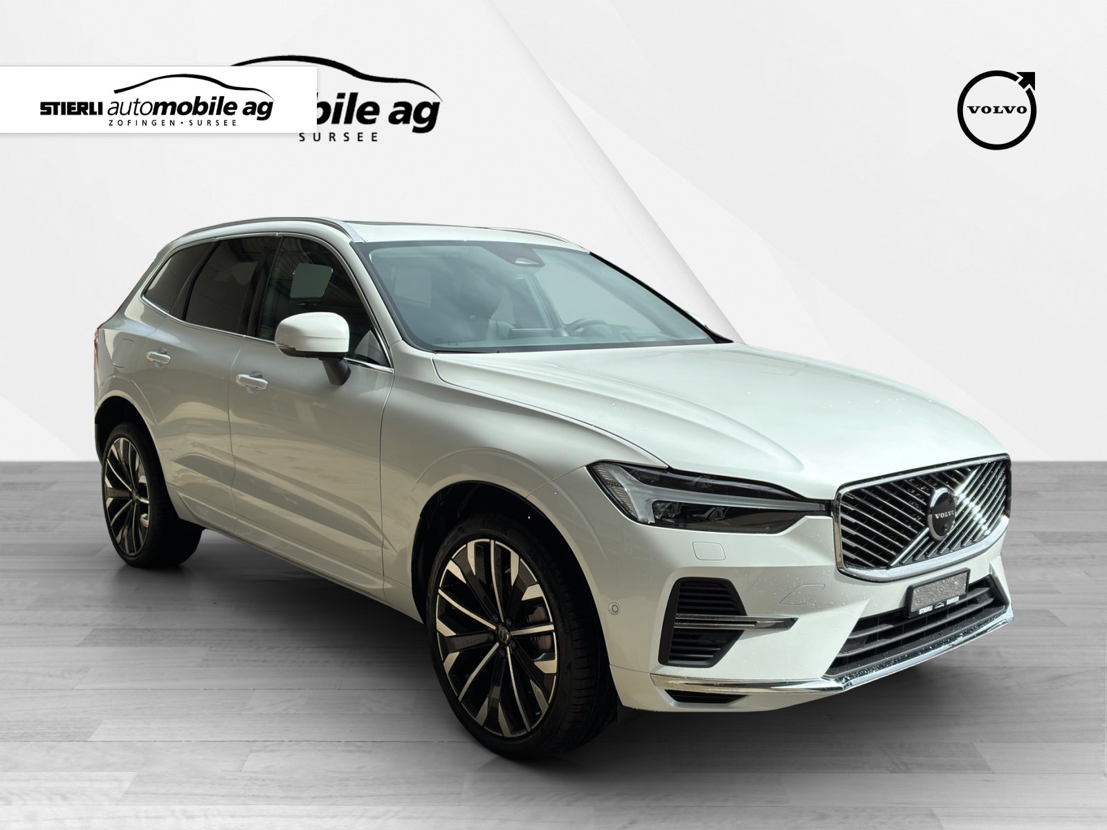 VOLVO XC60 2.0 T8 TE Ultra Bright eAWD, Plug-in-Hybrid Petrol/Electric, New car, Automatic - 3