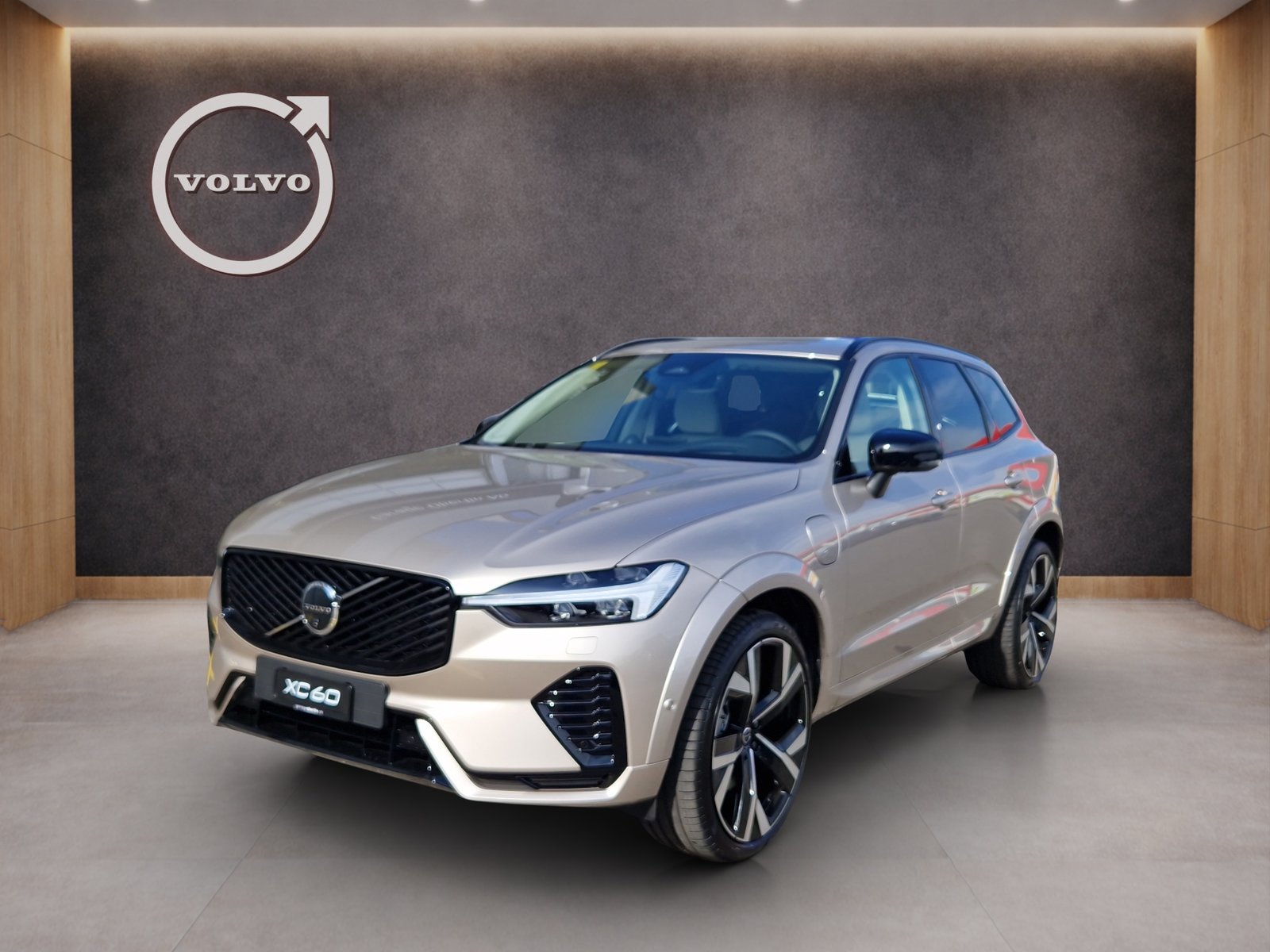 VOLVO XC60 2.0 T8 TE Ultra Dark eAWD