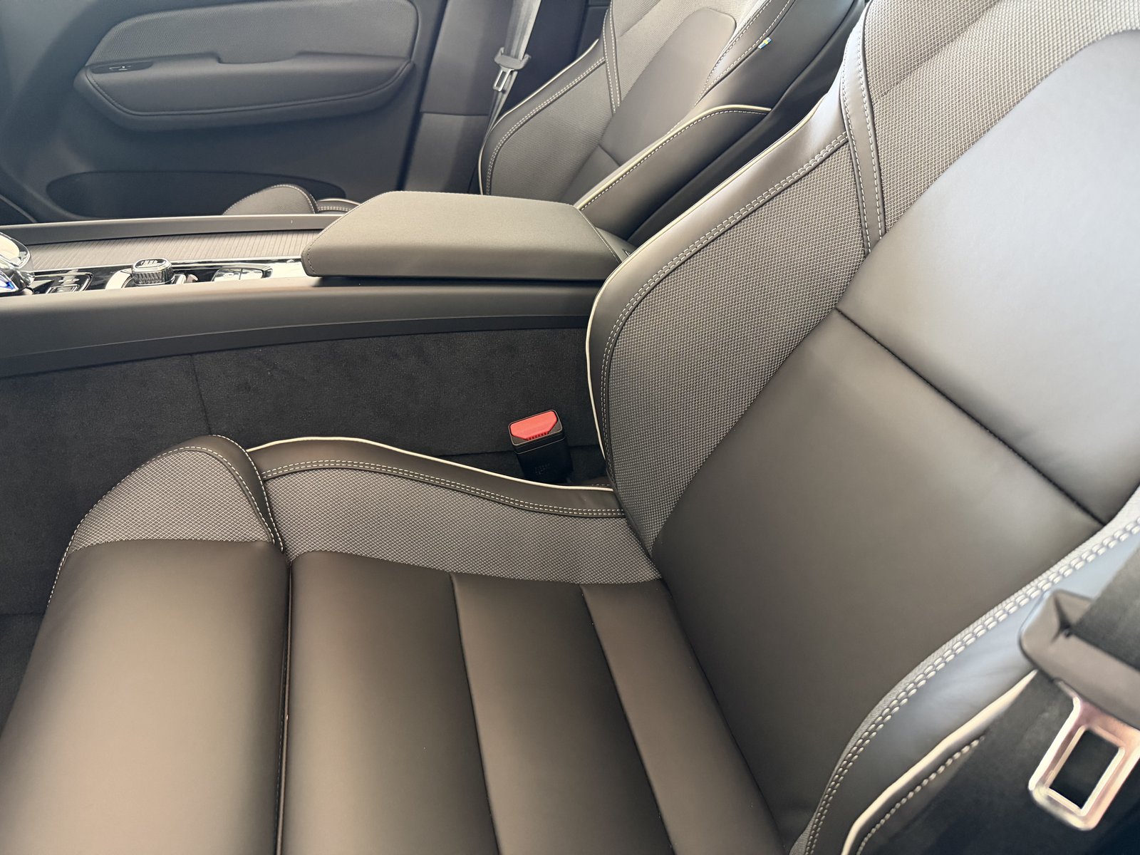 VOLVO XC60 2.0 T6 TE Black Edition e, Benzina, Auto nuove, Automatico - 6