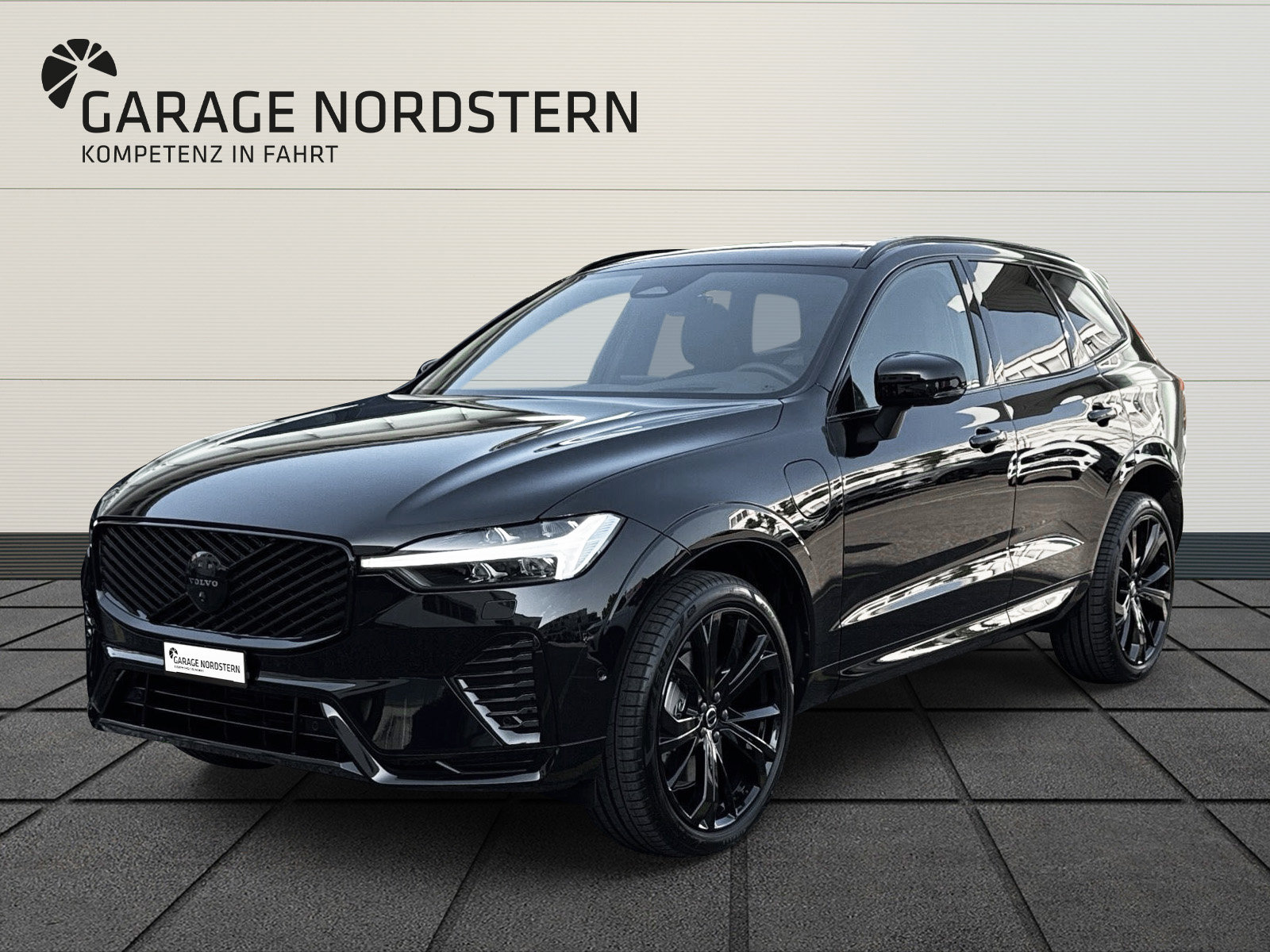 VOLVO XC60 2.0 T6 TE Black Edition eAWD