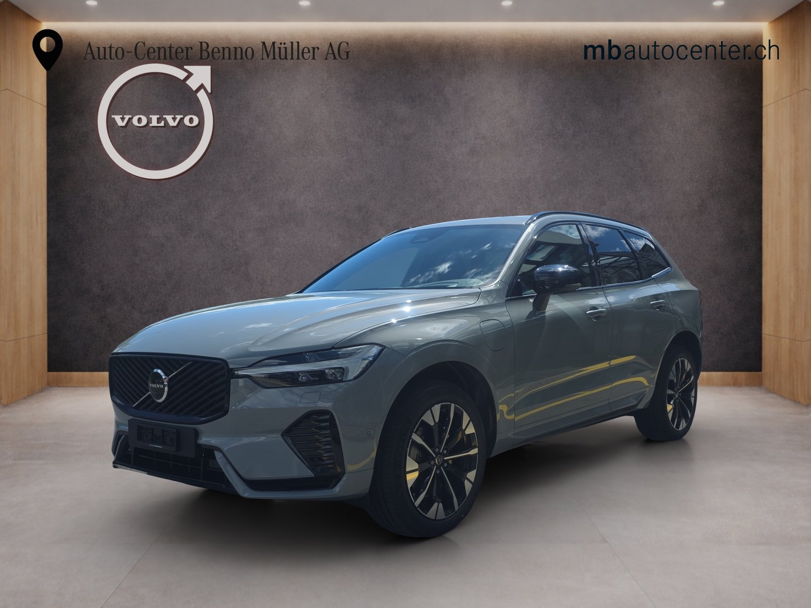 VOLVO XC60 2.0 T6 TE Ultra Dark eAWD