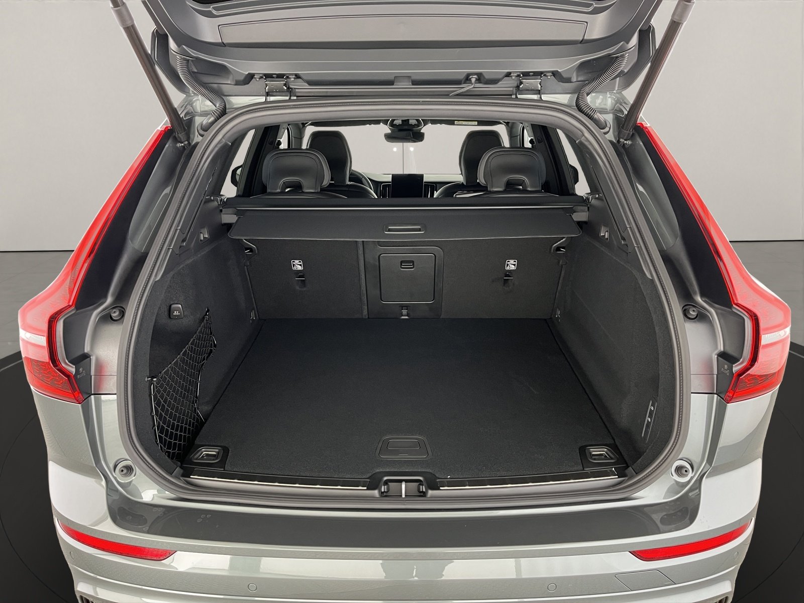 VOLVO XC60 2.0 B5 MH Ultra Dark AWD, Hybride Leggero Benzina/Elettrica, Auto nuove, Automatico - 6