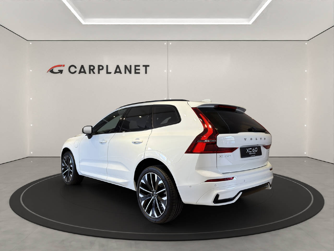 VOLVO XC60 2.0 T8 TE Ultra Dark eAWD, Plug-in-Hybrid Benzina/Elettrica, Auto nuove, Automatico - 3
