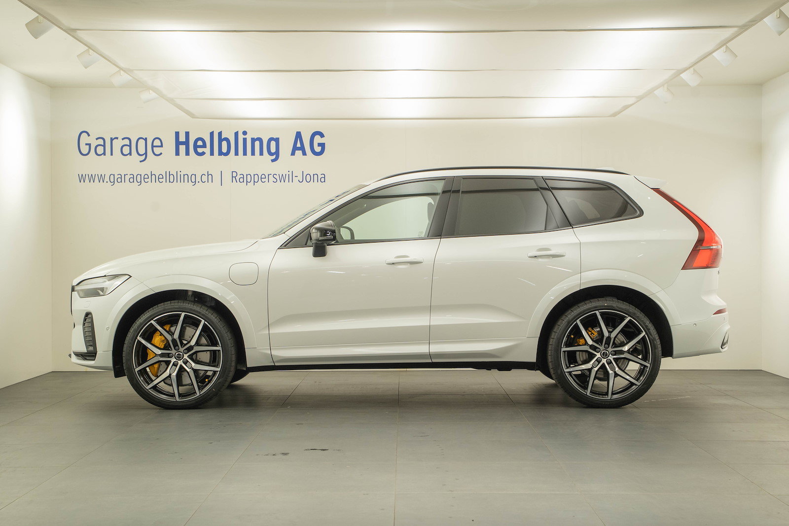 VOLVO XC60 2.0 T8 TE Polestar eAWD, Hybride Rechargeable Essence/Électricité, Voiture nouvelle, Automatique - 3