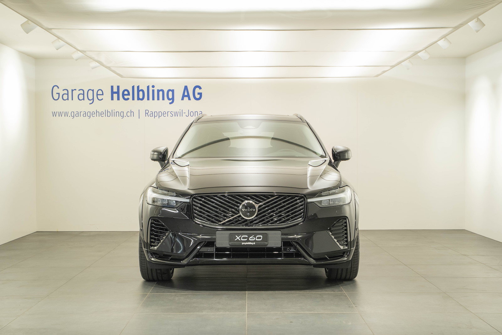 VOLVO XC60 2.0 T8 TE Ultra Dark eAWD, Hybride Rechargeable Essence/Électricité, Voiture nouvelle, Automatique - 2