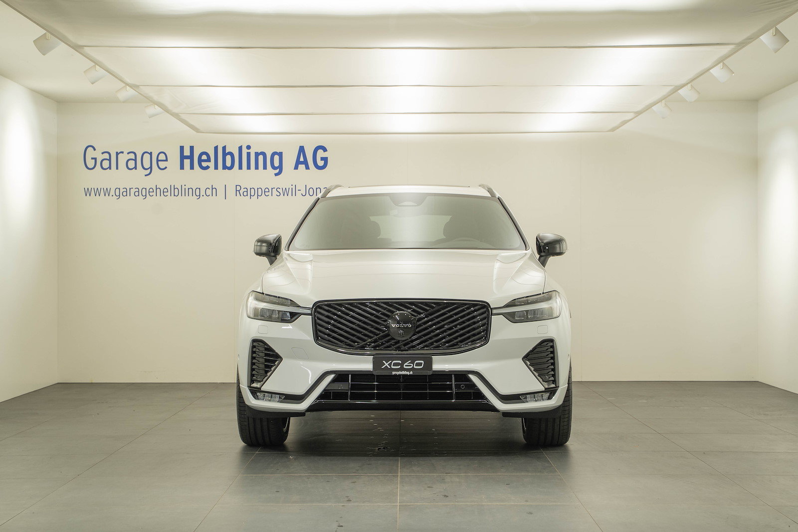 VOLVO XC60 2.0 B5 MH Black Edition AWD, Hybride Léger Essence/Électricité, Voiture nouvelle, Automatique - 2