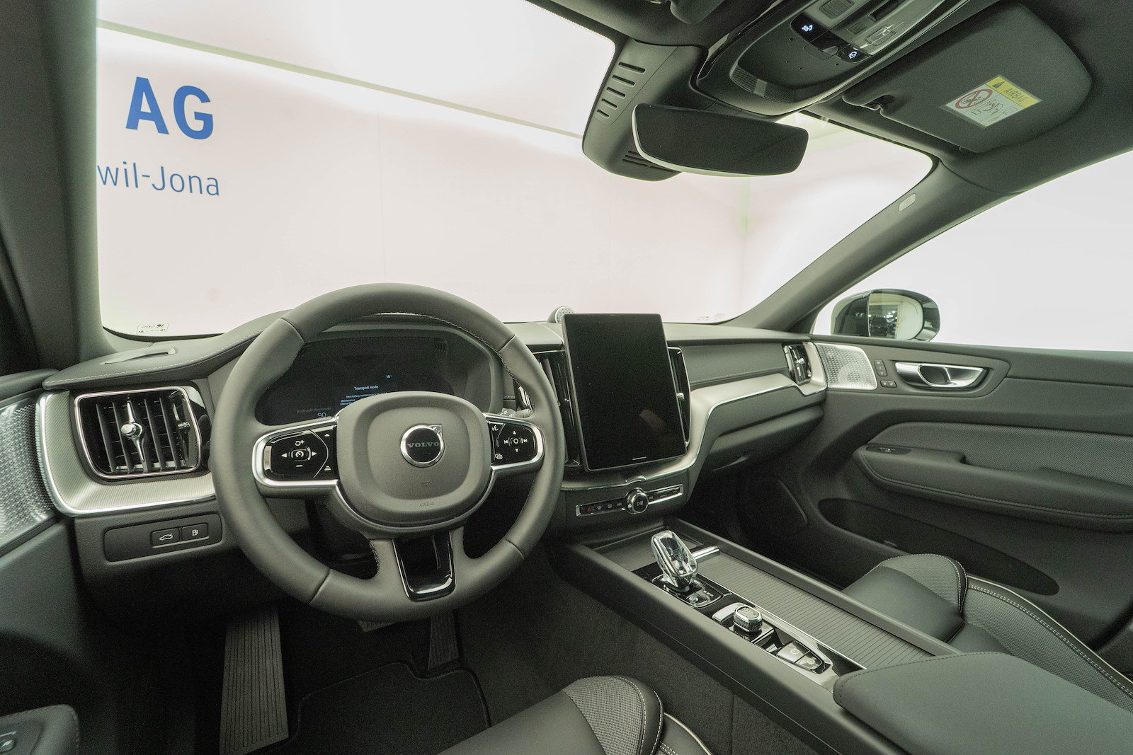 VOLVO XC60 2.0 T8 TE Black Edition eAWD, Hybride Rechargeable Essence/Électricité, Voiture nouvelle, Automatique - 7