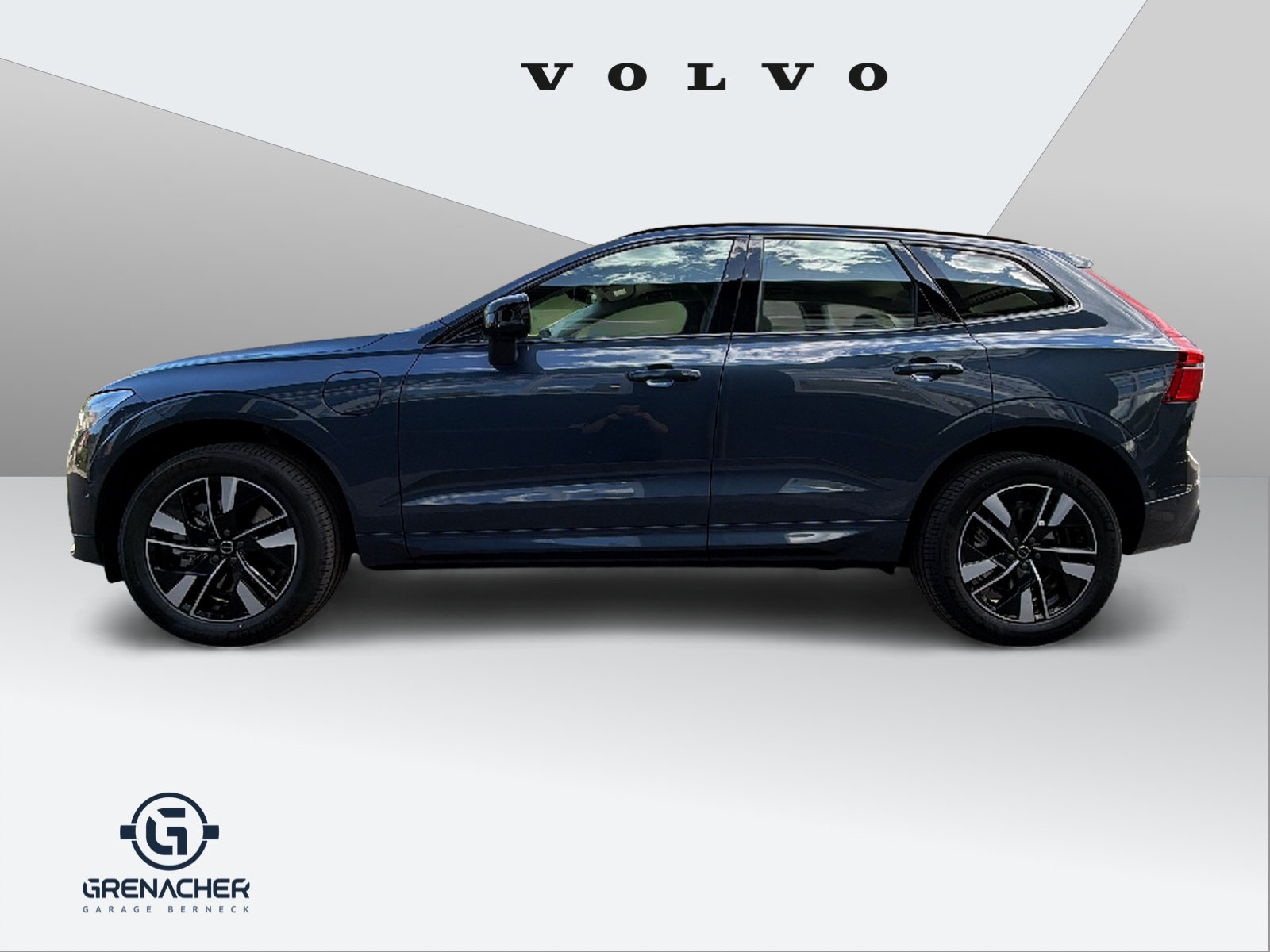 VOLVO XC60 2.0 T6 TE Plus Dark eAWD, Plug-in-Hybrid Benzina/Elettrica, Auto nuove, Automatico - 3