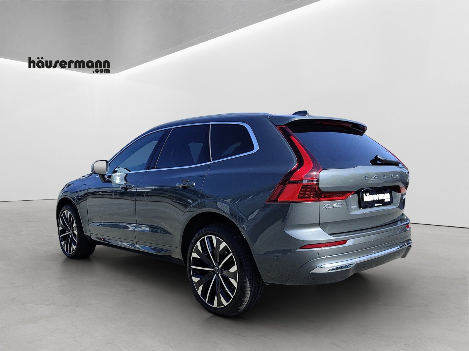 VOLVO XC60 2.0 T8 TE Ultra Bright eAWD, Plug-in-Hybrid Petrol/Electric, New car, Automatic - 4