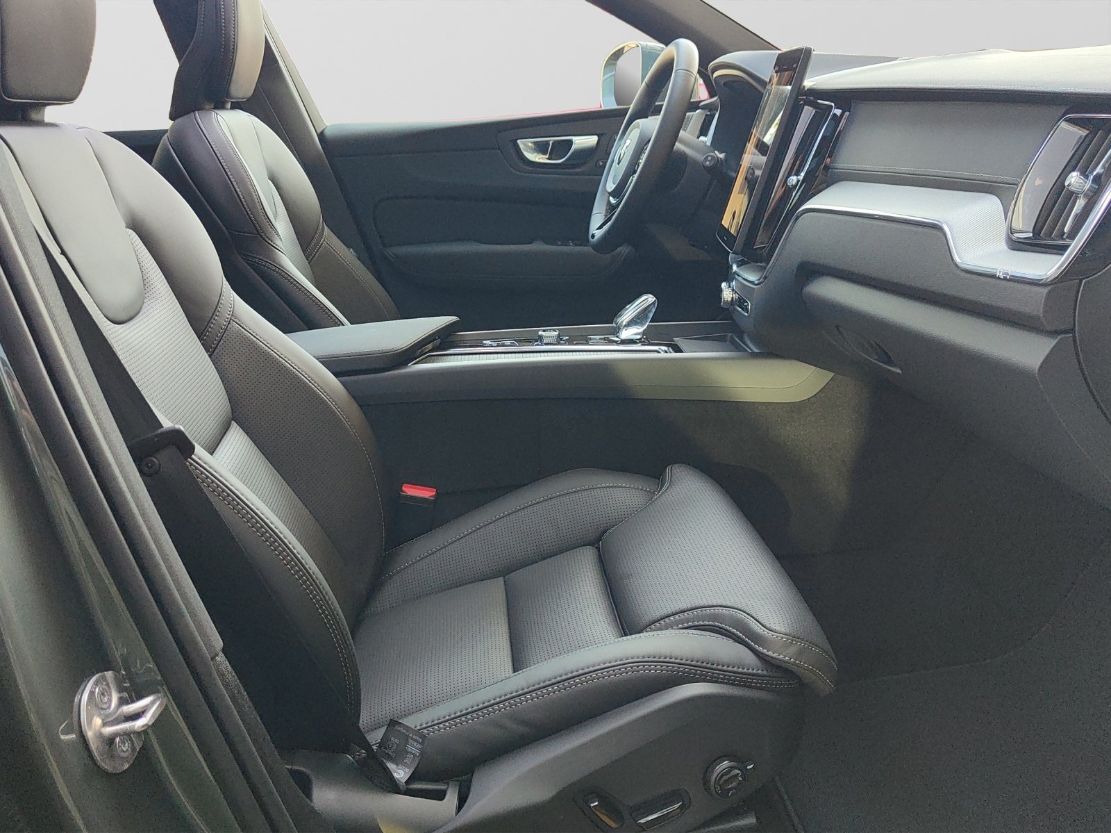 VOLVO XC60 2.0 T8 TE Ultra Bright eAWD, Plug-in-Hybrid Petrol/Electric, New car, Automatic - 5
