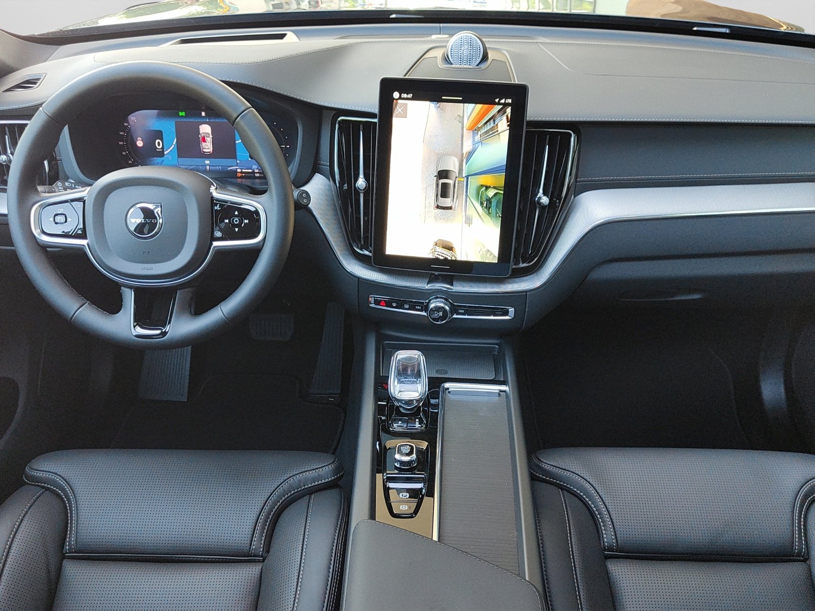 VOLVO XC60 2.0 T8 TE Ultra Bright eAWD, Plug-in-Hybrid Petrol/Electric, New car, Automatic - 7