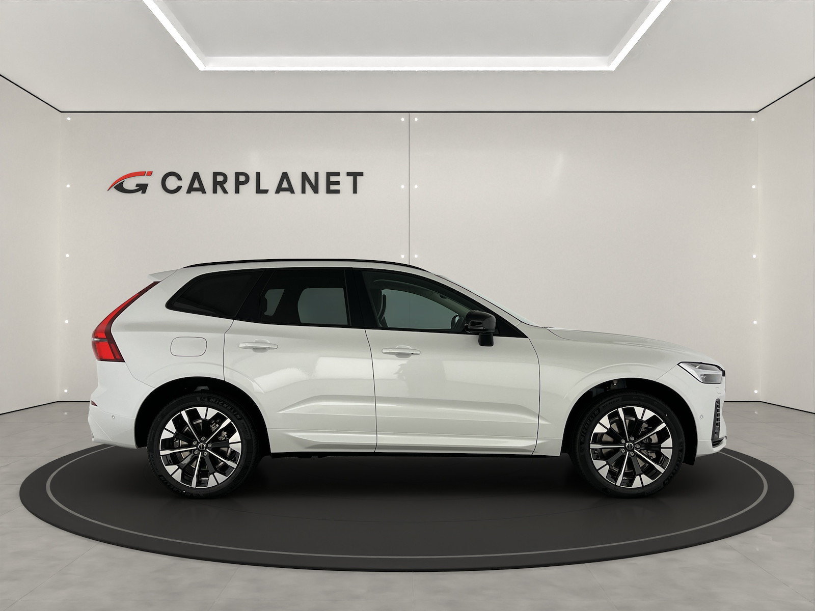 VOLVO XC60 2.0 T8 TE Ultra Dark eAWD, Plug-in-Hybrid Benzina/Elettrica, Auto nuove, Automatico - 5